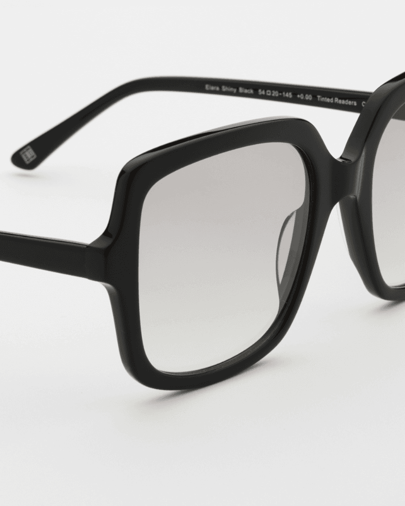 Elara Shiny Black Tinted Readers