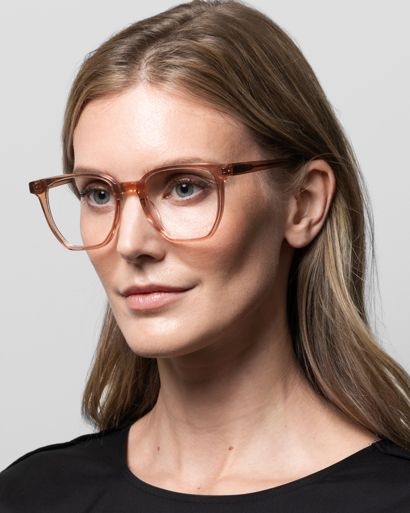 Alva Peach Blue Light