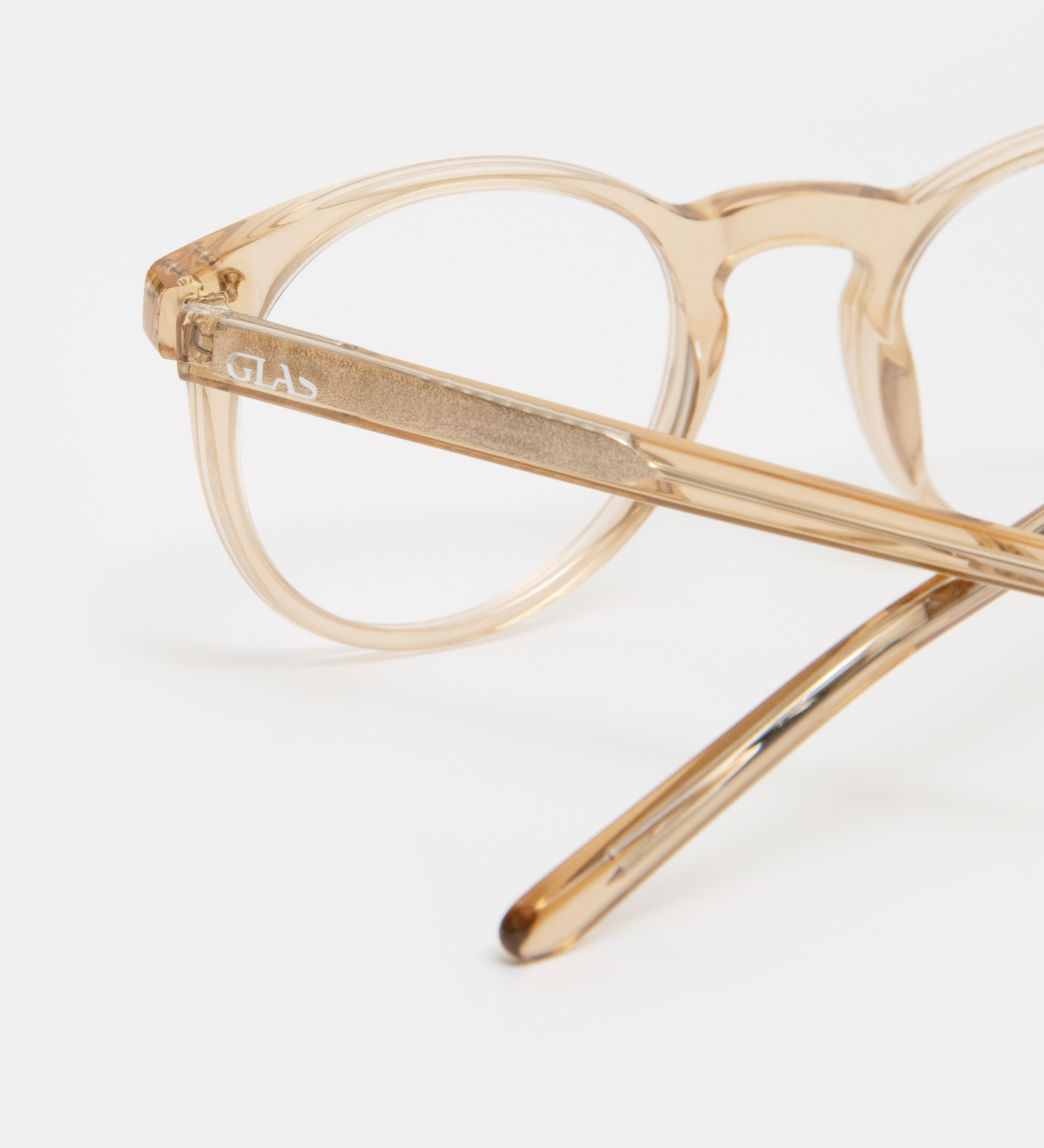 Emily Caramel Readers