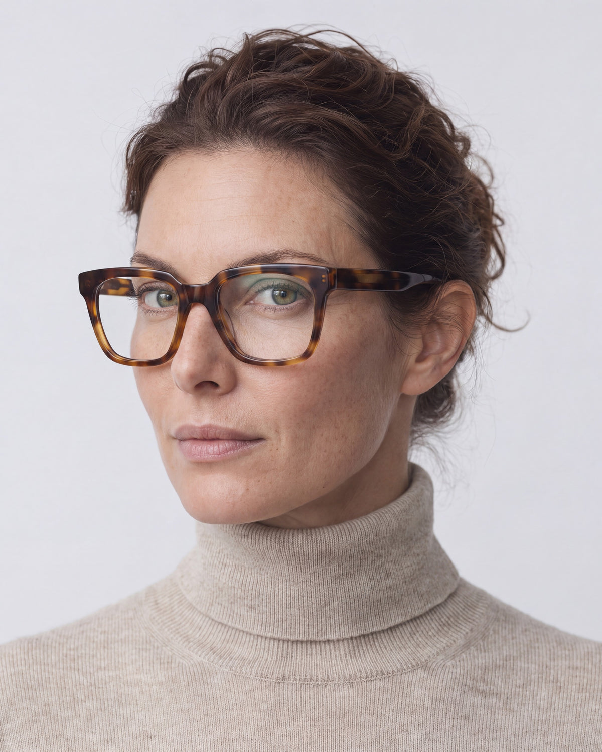 Therese Light Brown Blue Light, worn, side