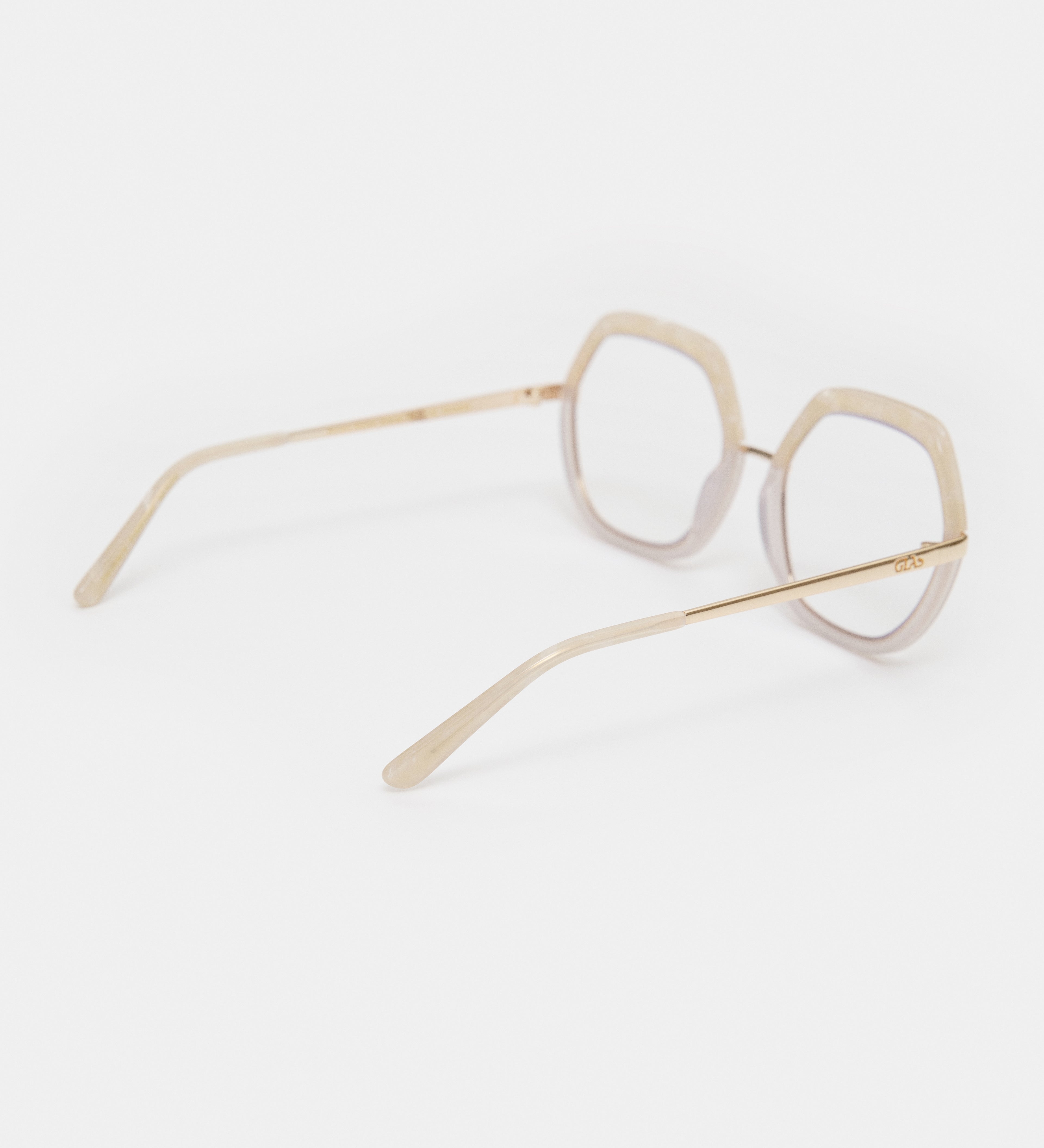 Marlene Almond Blue Light