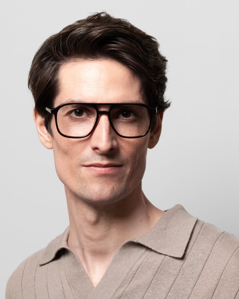 Robyn Turtle Brown Blue Light